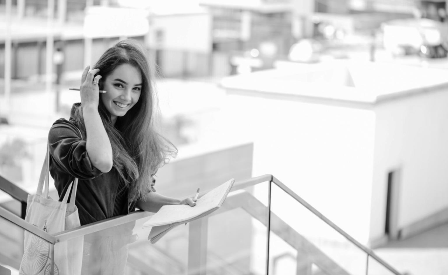 İş birliği içinde çalışan öğrenciler ve proje tabanlı öğrenme